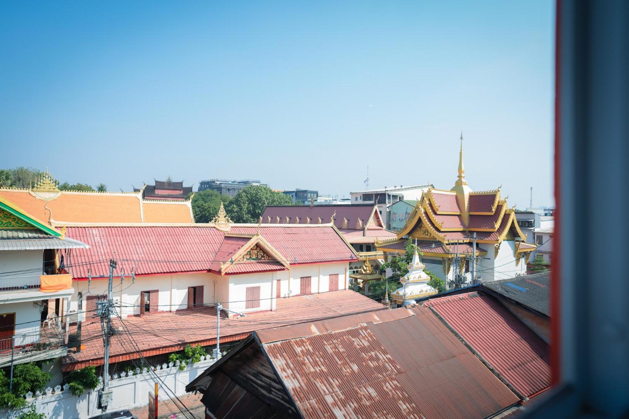Vientiane Ruby Riverside Hotel Kültér fotó
