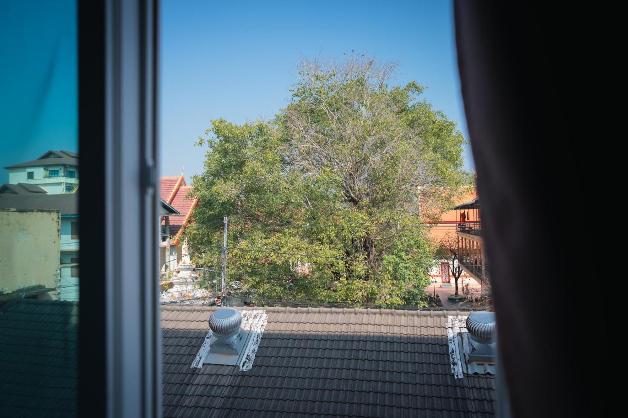 Vientiane Ruby Riverside Hotel Kültér fotó